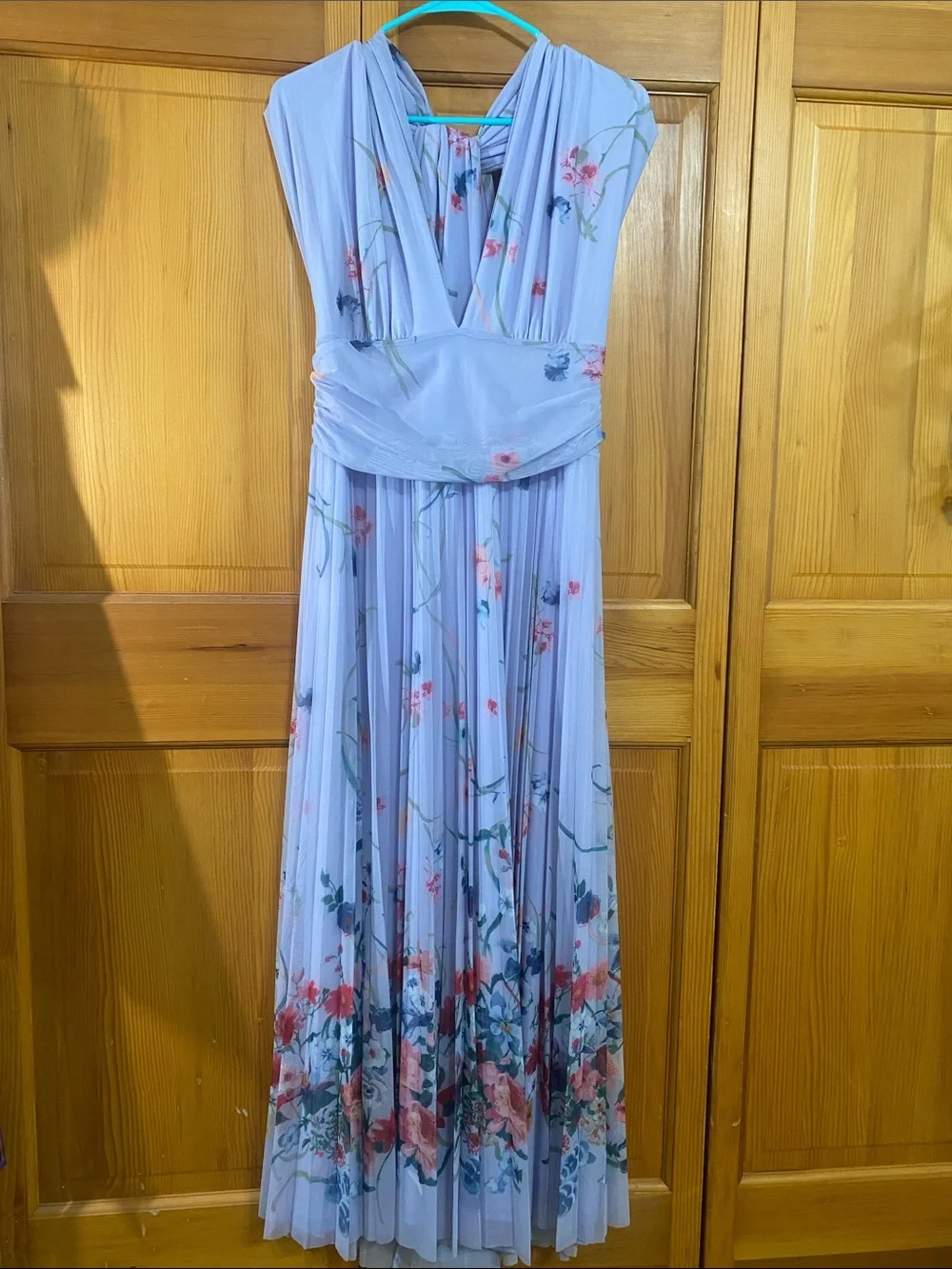 Abercrombie & Fitch flowing lavender
